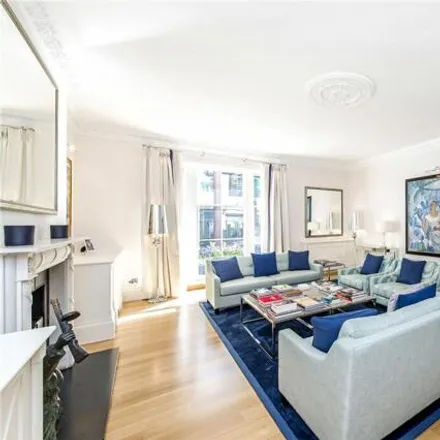 Buy this 3 bed apartment on 1 King Street in London, SW1Y 4JE