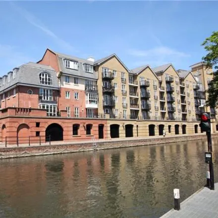 Image 1 - Riverside House, Simmonds Street, Reading, RG1 6QF, United Kingdom - Room for rent