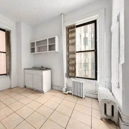 Image 9 - 202 West 78th Street, New York, NY 10024, USA - Apartment for sale