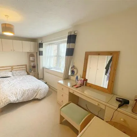 Image 4 - Yalts Brow, Milton Keynes, MK4 2JD, United Kingdom - Duplex for rent