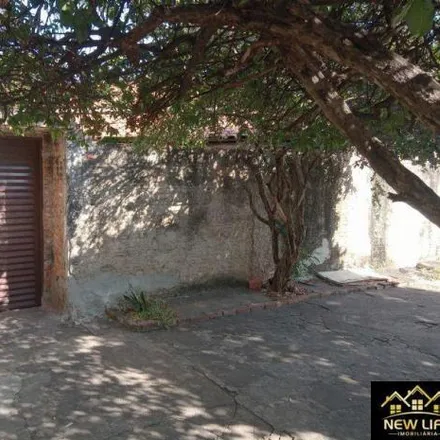 Buy this 2 bed house on Rua José de Souza Gomes Coelho - Nhohô Coelho in Nhô Quim, Piracicaba - SP