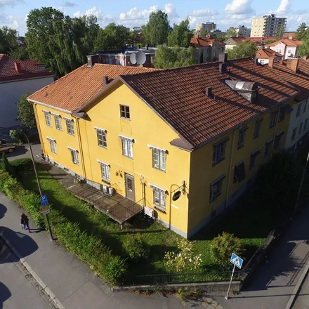 Rent this 1 bed apartment on Zetterbergsgatan in 632 27 Eskilstuna, Sweden