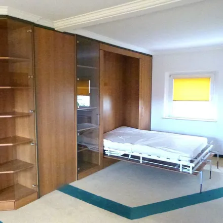Rent this 4 bed apartment on Zellescher Weg in 01217 Dresden, Germany