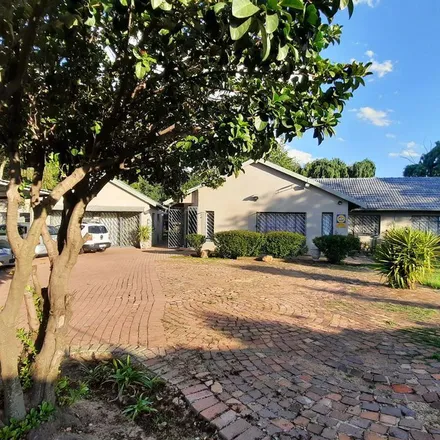 Image 4 - 106 Rabie Street, Fontainebleau, Randburg, 2194, South Africa - Apartment for rent