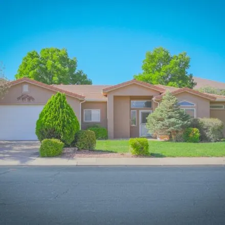 Buy this 3 bed house on 2643 West 450 North in Hurricane, UT 84737