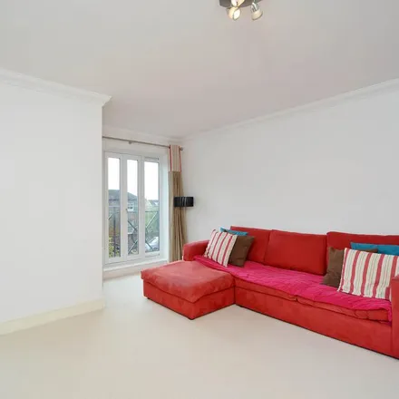 Rent this 4 bed townhouse on Berridge Mews in London, NW6 1RF