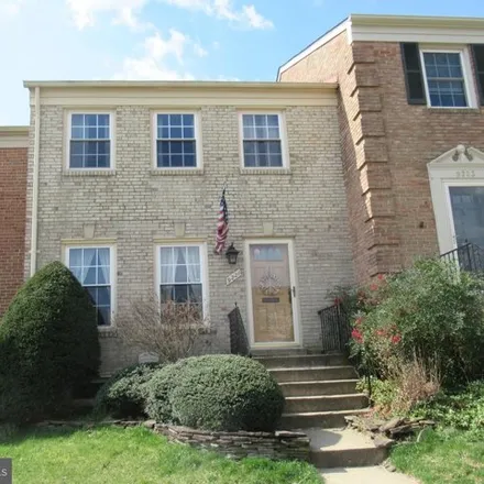 Rent this 3 bed townhouse on 9274 Graceland Place in Merrifield, VA 22031