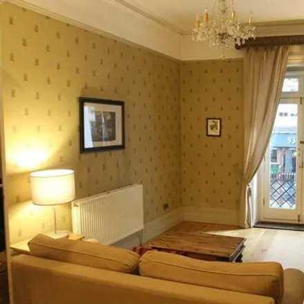 Rent this 1 bed apartment on 27 Chancery Lane in Blackfriars, London