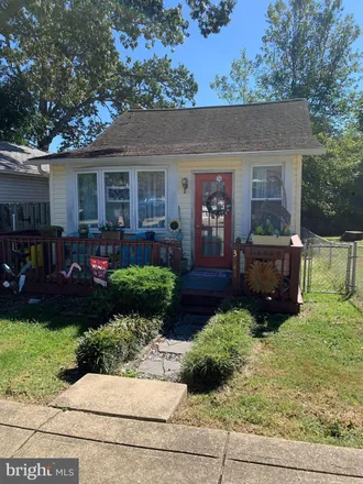 Buy this 2 bed house on 3941 5th Street in North Beach, MD 20714