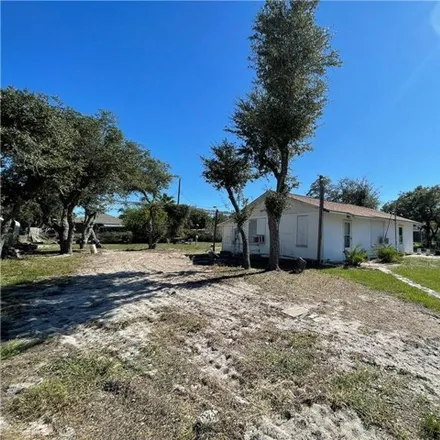 Image 2 - 234 Sunset Drive, Rockport, TX 78382, USA - House for sale