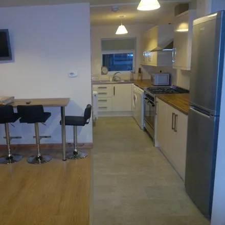 Rent this 6 bed house on 74 Beeston Road in Nottingham, NG7 2JP