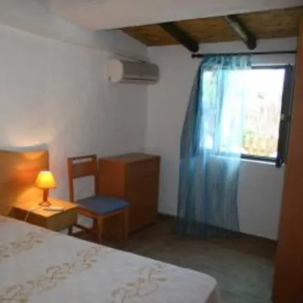 Rent this 4 bed townhouse on Luz de Tavira e Santo Estêvão in Tavira, Faro