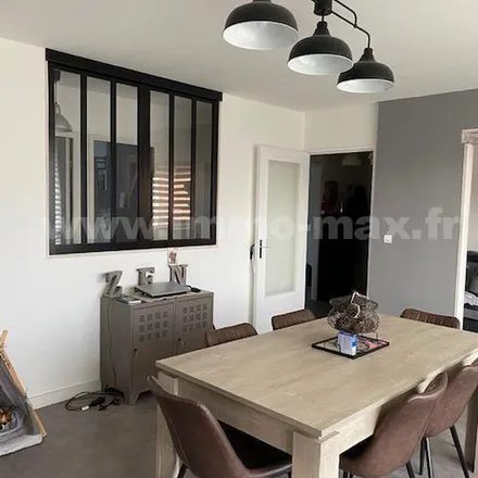 Rent this 3 bed apartment on 126 Place du Village in 59279 Dunkirk, France