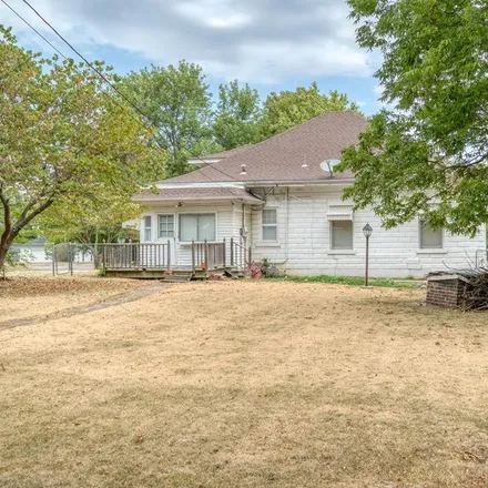 Buy this 3 bed house on 323 West Davis Drive in Nowata, Nowata County