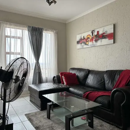 Image 3 - Amanzimtoti Road, Paulshof, Sandton, 2056, South Africa - Apartment for rent