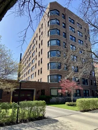 Image 2 - 4880 North Marine Drive, Chicago, IL 60640, USA - House for rent