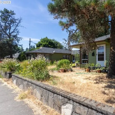 Buy this 4 bed house on 2333 Northeast Killingsworth Street in Portland, OR 97211