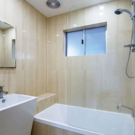 Image 2 - 300 Coolangatta Road, Bilinga QLD 4225, Australia - Apartment for rent