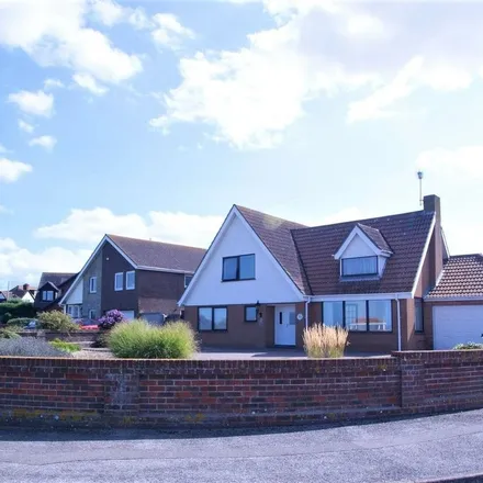 Rent this 3 bed apartment on Queen Street in Yalding, TN12 6PH