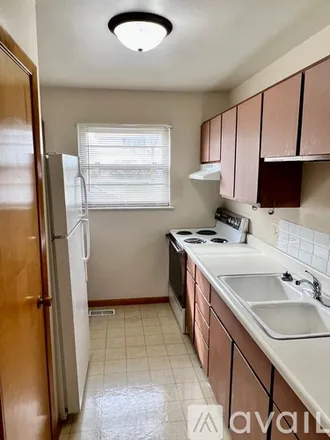Rent this 2 bed apartment on 316 South Ridgewood Drive