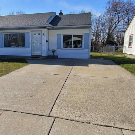 Rent this 2 bed house on 27169 Woodmont Street in Roseville, MI 48066