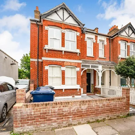 Rent this 3 bed apartment on 10 Westfield Road in London, W13 9JR
