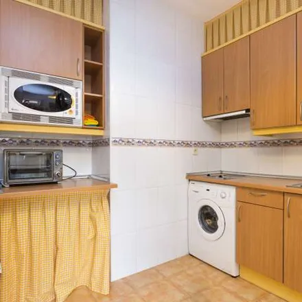 Image 2 - Calle de San Vicente Ferrer, 61, 28015 Madrid, Spain - Apartment for rent