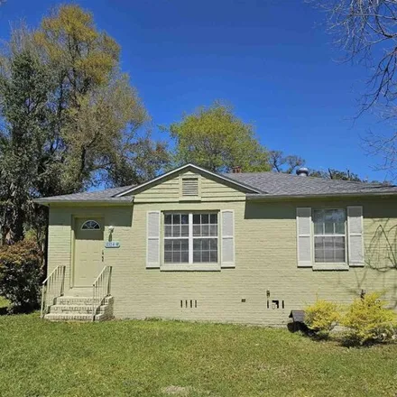 Buy this 2 bed house on 601 McCarroll Road in Navy Point, Escambia County