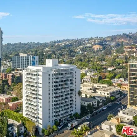 Rent this 1 bed condo on Doheny West Towers in 999 North Doheny Drive, West Hollywood