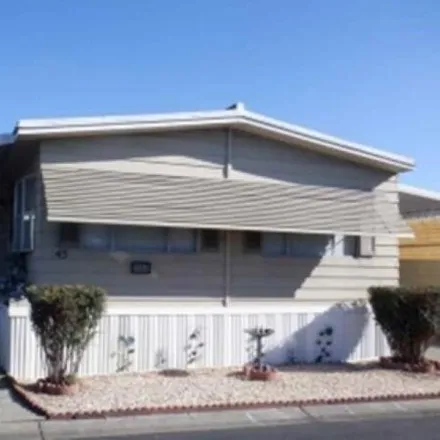 Buy this studio apartment on 353 Vista del Rio Drive in Pacheco, Contra Costa County