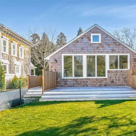 Rent this 2 bed house on 81 Georgica Road in Divinity Hill, Village of East Hampton