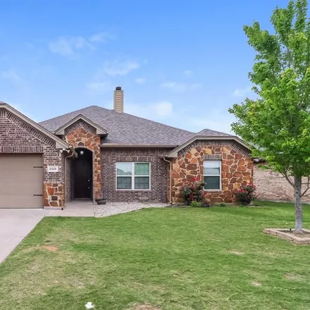 Buy this 4 bed house on 4424 Logan Circle in Granbury, TX 76049