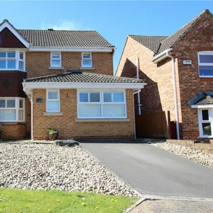 Buy this 4 bed house on Oakie Close in Swindon, SN25 4WN