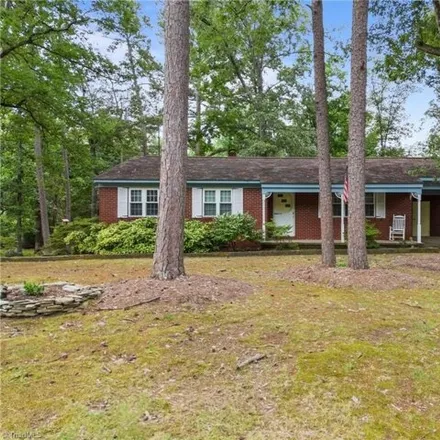 Image 2 - 645 E Timber Ln, Robbins, North Carolina, 27325 - House for sale