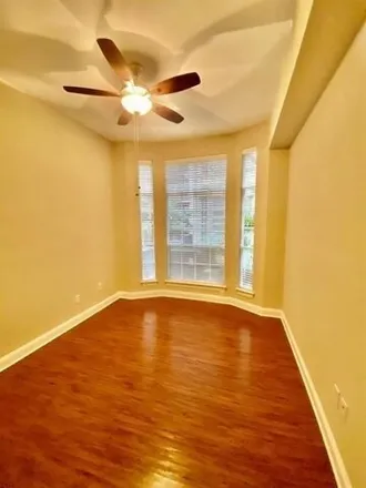 Image 1 - 5201 Memorial Drive, Houston, TX 77007, USA - Apartment for rent