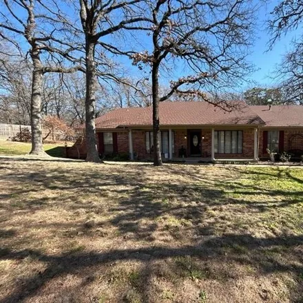 Rent this 3 bed house on 1070 Oakwood Circle in Keller, TX 76248