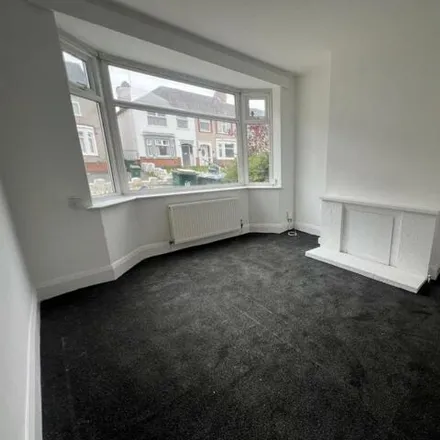 Image 2 - 18 Hartland Avenue, Coventry, CV2 3EP, United Kingdom - Townhouse for rent
