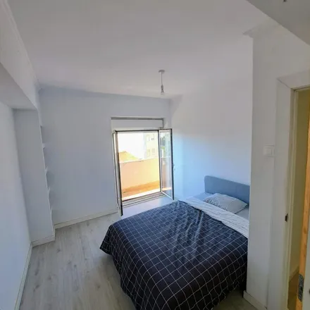 Image 4 - Rua Carlos Seixas, 2745-208 Sintra, Portugal - Apartment for rent