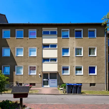 Rent this 3 bed apartment on Uphofstraße 44 in 59075 Hamm, Germany