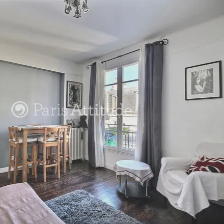 Image 5 - 4 Rue Montcalm, 75018 Paris, France - Apartment for rent