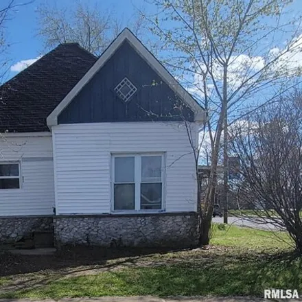 Buy this 3 bed house on 478 North Thomas Street in Christopher, IL 62822