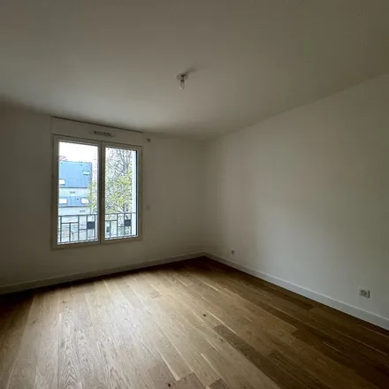 Rent this 5 bed apartment on 1 Rue Villeneuve in 92110 Clichy, France