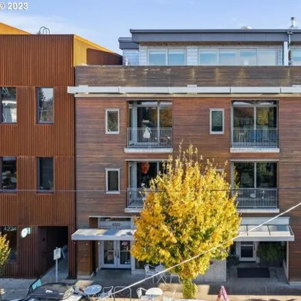 Buy this 1 bed condo on Mississippi Avenue Lofts in 4216 North Mississippi Avenue, Portland