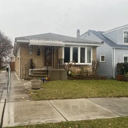 Buy this 3 bed house on 4829 North Nashville Avenue in Chicago, IL 60656