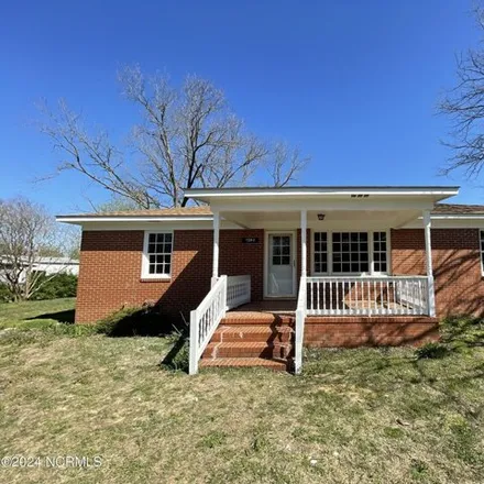 Buy this 3 bed house on 1592 Five Bridge Road in Clinton, NC 28328