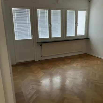 Rent this 3 bed apartment on Östra Järnvägsgatan in 283 41 Osby, Sweden
