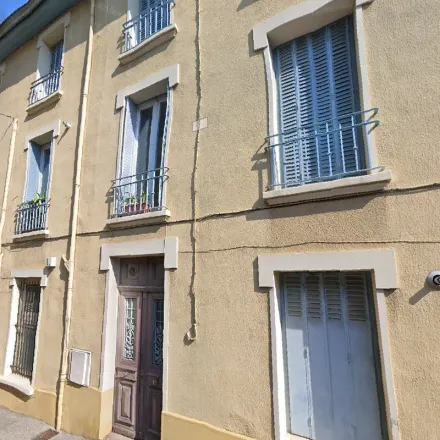 Rent this 3 bed apartment on 36 Rue du Docteur Eynard in 26300 Bourg-de-Péage, France
