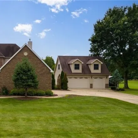 Buy this 5 bed house on Dupont Road in Washington, Wood County