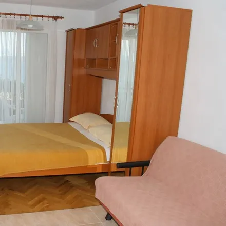 Rent this studio apartment on Igrane in Split-Dalmatia County, Croatia