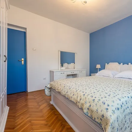 Rent this 2 bed house on 23273 Općina Preko
